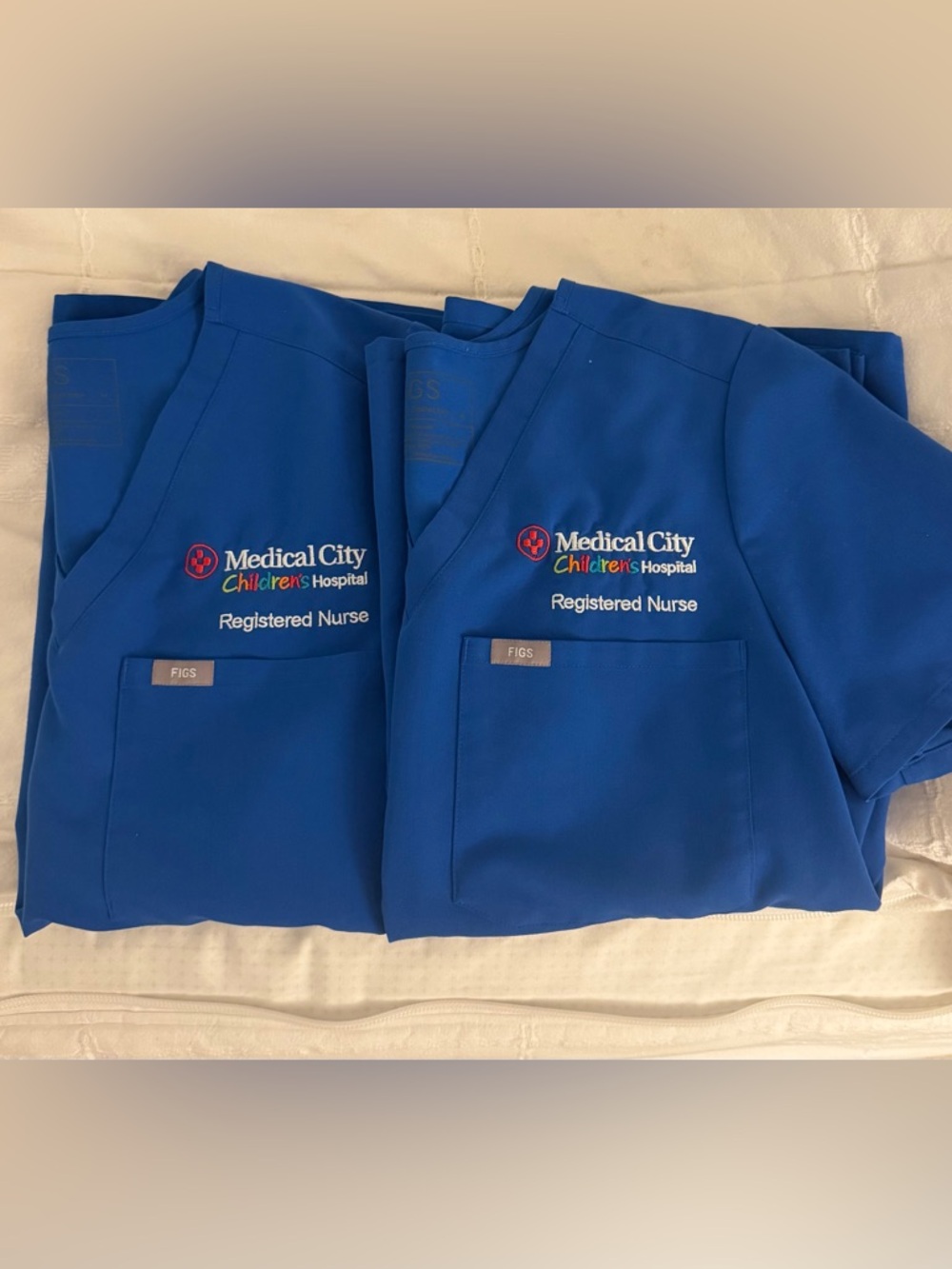 Medical City Children’s Hospital FIGS Scrub Top